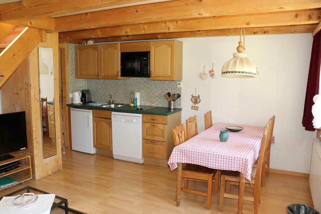 Alpen Chalet Kandersteg Exteriör bild